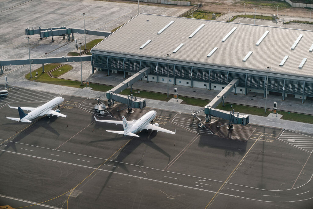 airport-aerial-view